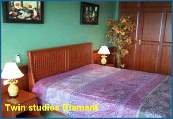 Bed King-size. apartment rental in Pattaya Jomtien.