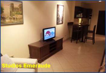 Cable TV and DVD player rental studio, flat in View Talay Jomtien Thaialand.