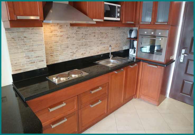 Nice kitchen apartment rental in Pattaya Jomtien.