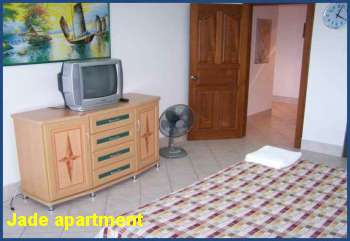 Separate bedroom budget rental in Jomtien near the beach.