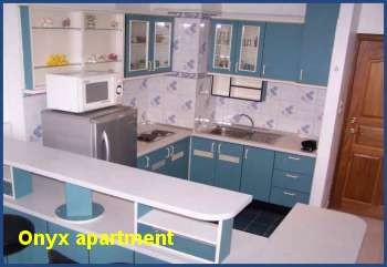 Full american kitchen. twin studio for rent in Pattaya View Talay 2.