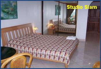 King Size bed budget rental in Jomtien near the beach.