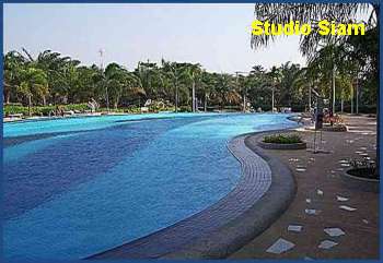 Beautiful pool. studio available in Jomtien